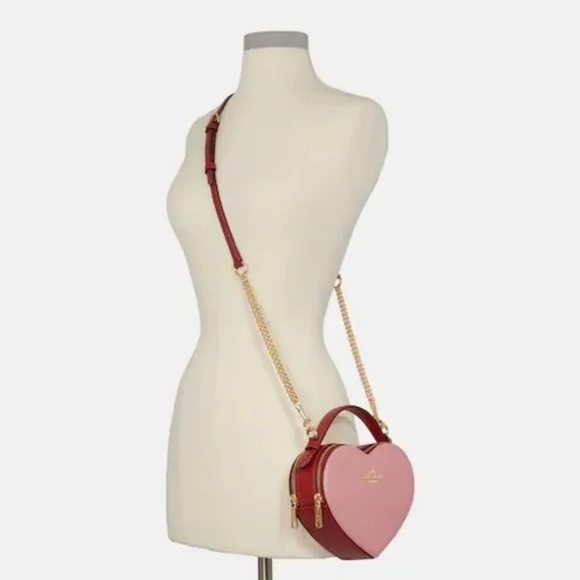 COACH HEART CROSSBODY PURSE IN COLORBLOCK PINK❗️BEST SELLER❗️ - Picture 5 of 8